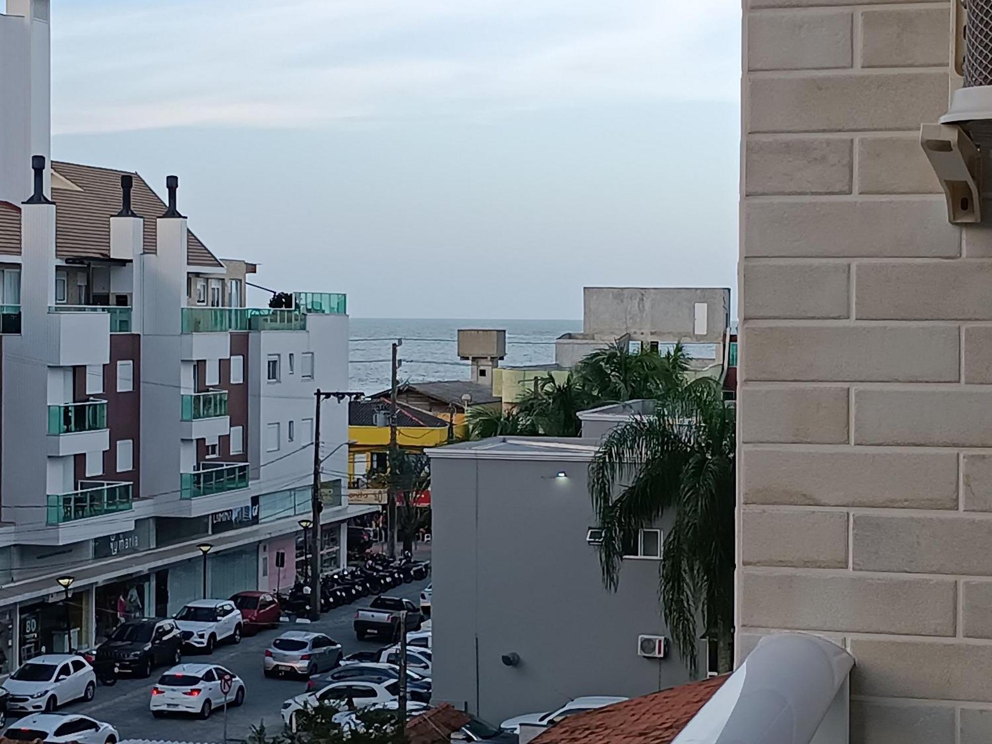 Vila Do Centro บอมบินญัส ภายนอก รูปภาพ